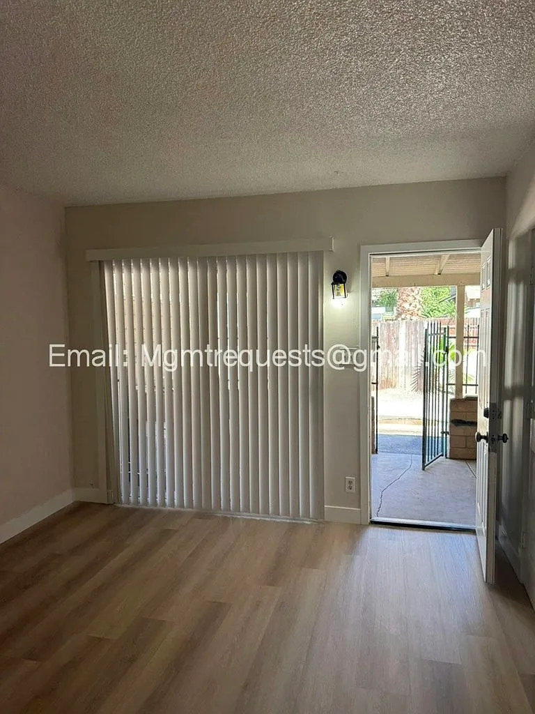 3848 Locust Street, Unit 3850 — Photo 2