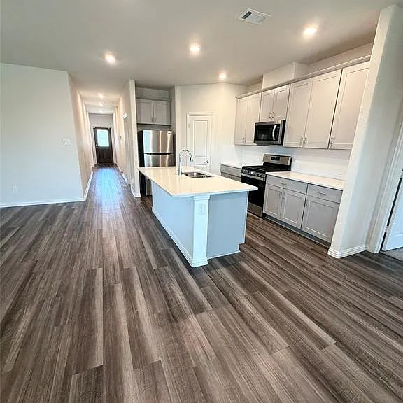 10508 Big Lagoon Dr — Photo 3