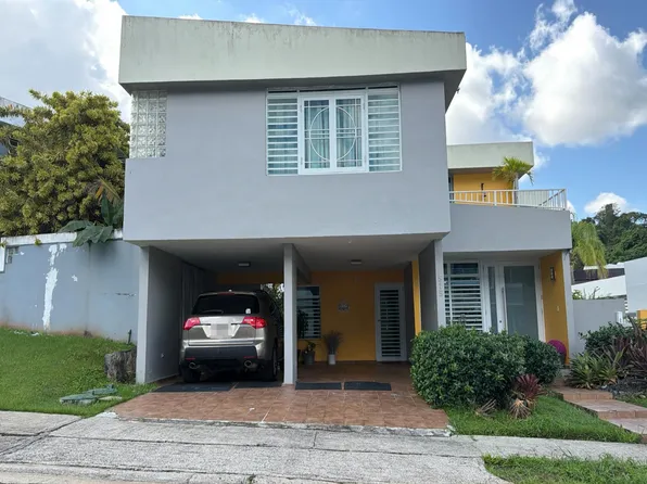 515 Bromelia Valle Escondido, Carolina, PR 00985