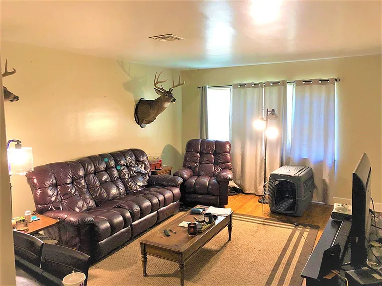 2066 Woodley Rd — Photo 2