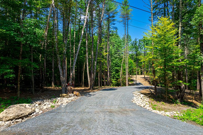 2nd image of 112 Kilmer Road