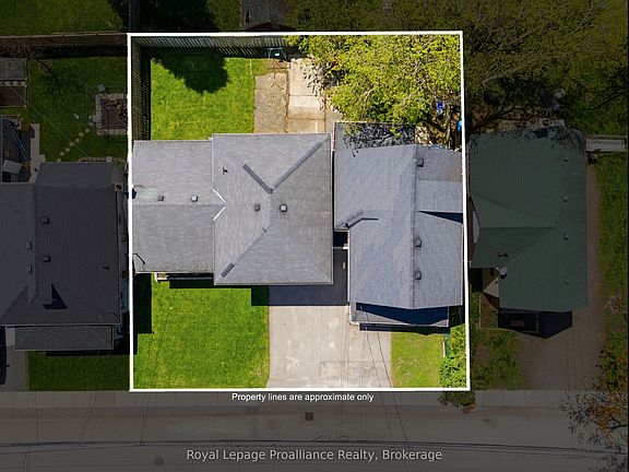 3rd image of 26 Johnson St
