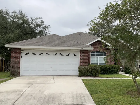 490 Mackenzie Cir, Saint Augustine, FL 32092