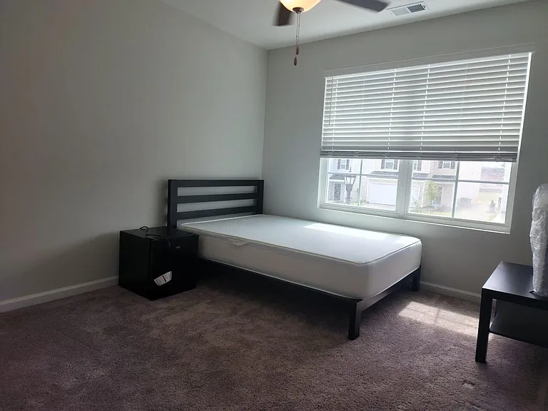 405 Eclipse Ln — Photo 27