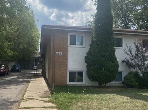 228 40th Ave NE APT 3