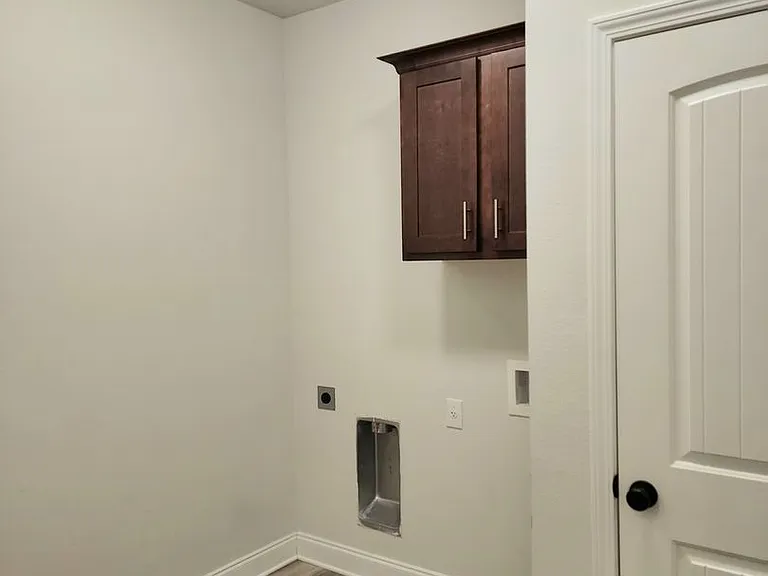 931 Gibson Ct — Photo 26