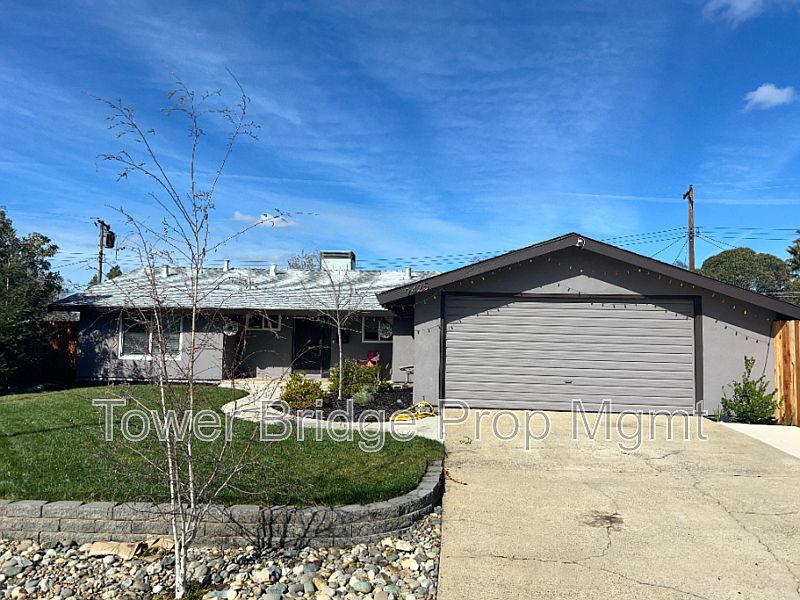 1st image of 9425 Dalton Way