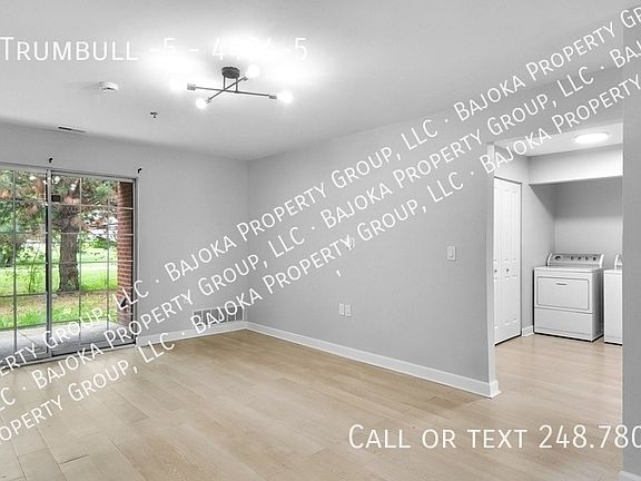 2nd image of 4434 Trumbull 5 #4434-5