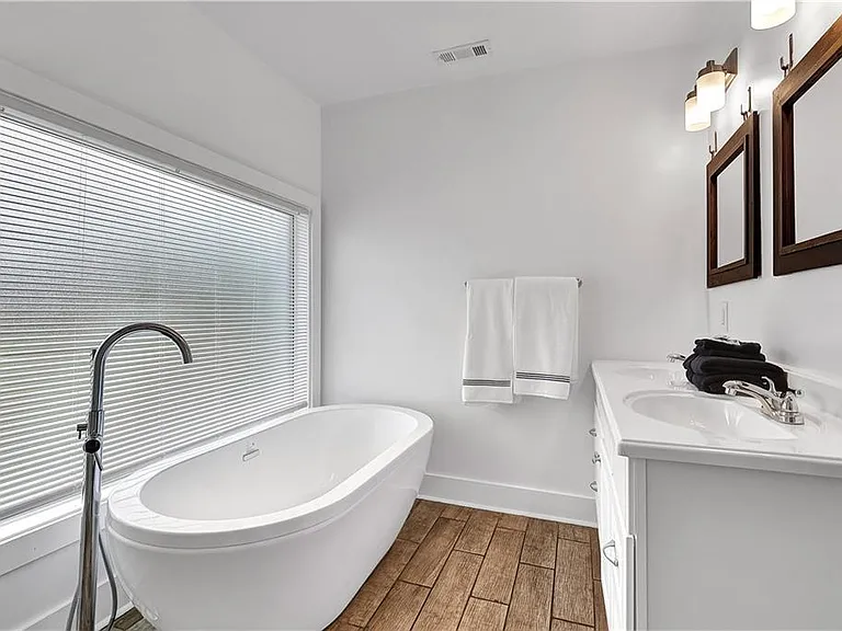 112 Linkwood Rd NW — Photo 15