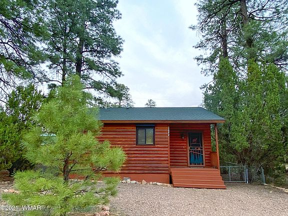 2nd image of 2072 Pine Lake Dr