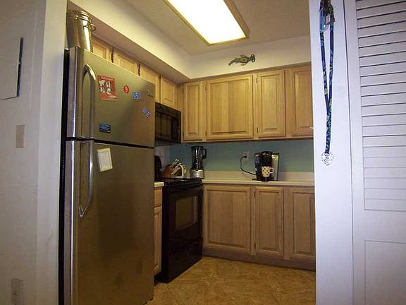 2nd image of 1280 S Alhambra Cir APT 1210