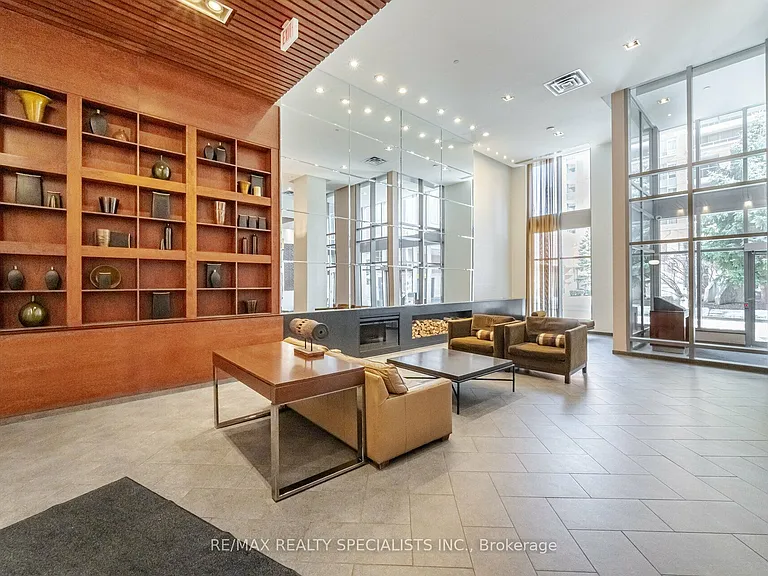4090 Living Arts Dr #711 — Photo 4