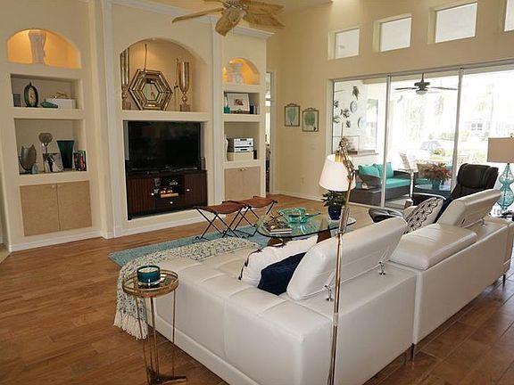 4th image of 518 Andora Dr