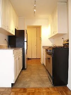 Rented by Corcoran | media 1