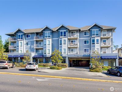 300 High School Road NE #402, Bainbridge Island, WA, 98110