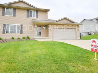 3108 SE 20th St, Ankeny, IA 50021