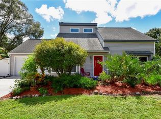 3928 San Luis Dr, Sarasota, FL 34235