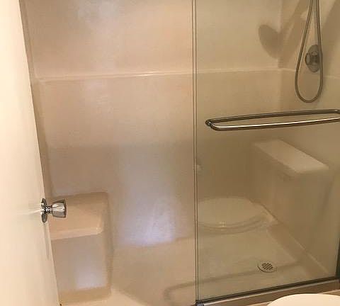 4th image of 1170 Foster City Blvd APT 214