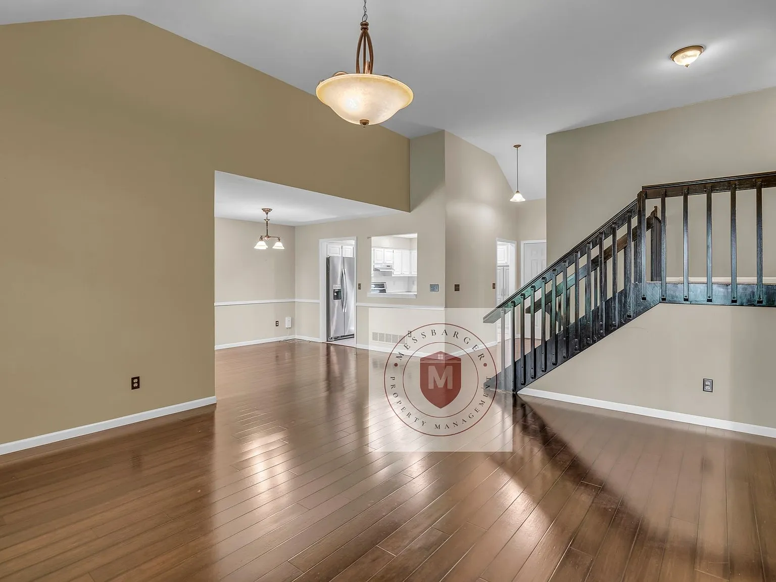 3 bed, 2.5 bath, $2,400 — Photo 4