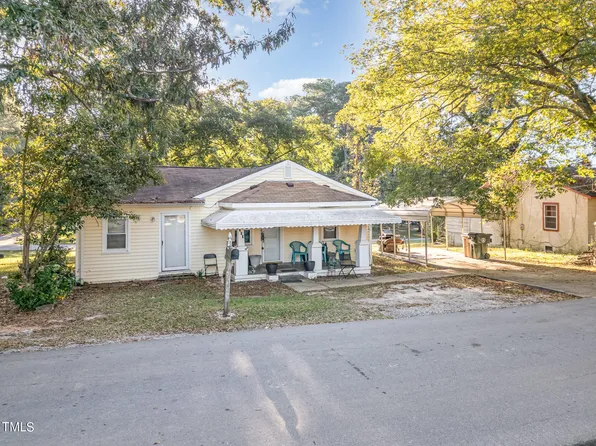 207 Bagwell St, Garner, NC 27529