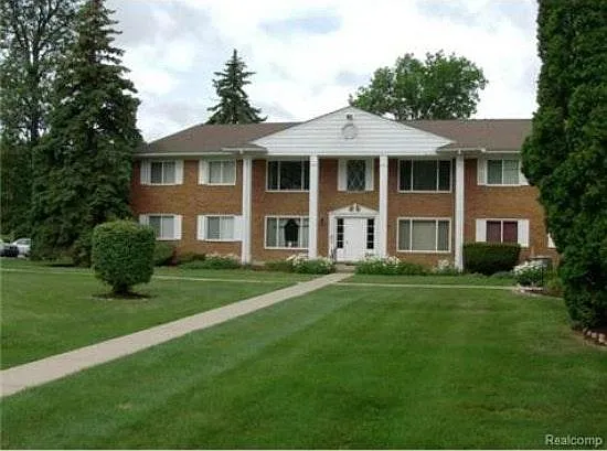 24111 Meridian Rd #113