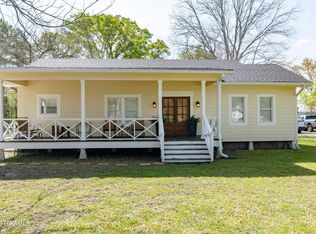 1056 Lynn Romero Dr, Breaux Bridge, LA 70517