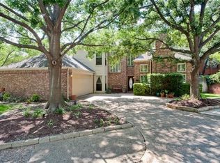 9145 Stone Creek Pl, Dallas, TX 75243