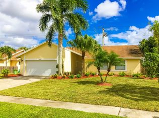9131 Bedford Dr, Boca Raton, FL 33434