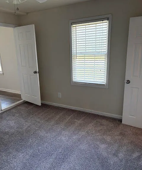 320 Hill St — Photo 24