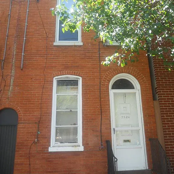 352.5 W Orange St — Photo 1