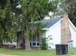 559 W County Line Rd, Springfield, OH 45502