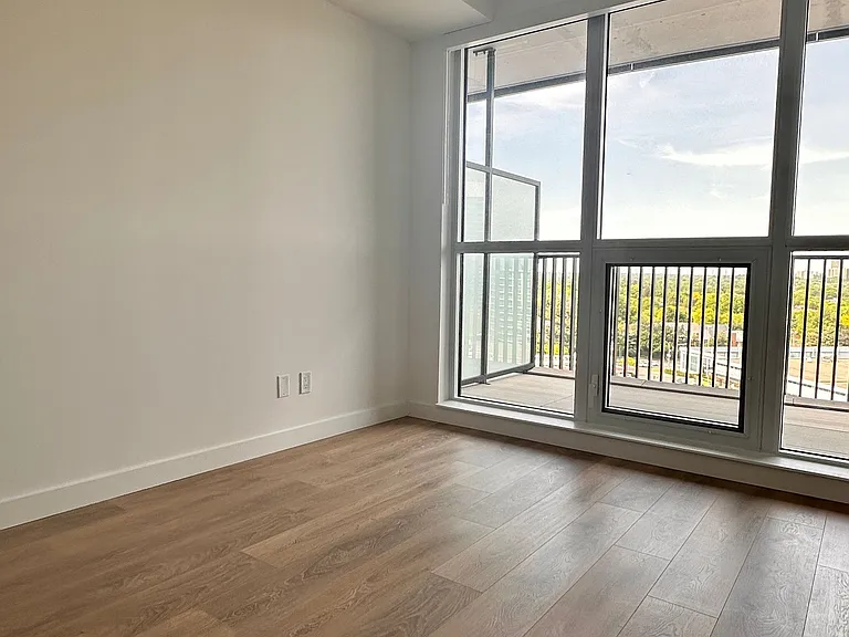 18 Esther Shiner Blvd S #909 — Photo 14