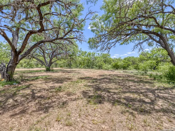 405 Ridge Loop LOT 37, Rio Frio, TX 78879