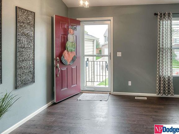 3rd image of 16147 Cottonwood Ave