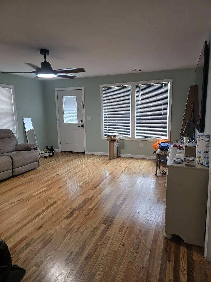 3 bed, $3,350 — Photo 1