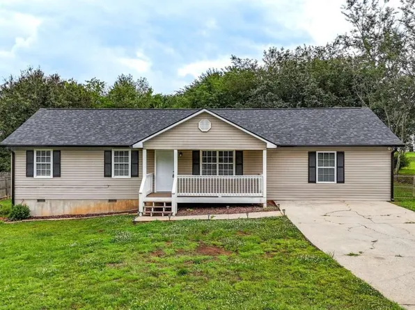 76 Picklesimer Rd SW, Cartersville, GA 30120