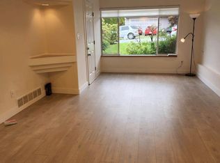 22848 Telosky Ave, Maple Ridge, BC V2X0J8