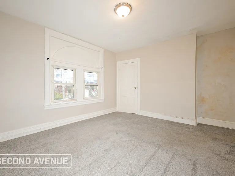 7645 Highland Ave — Photo 12