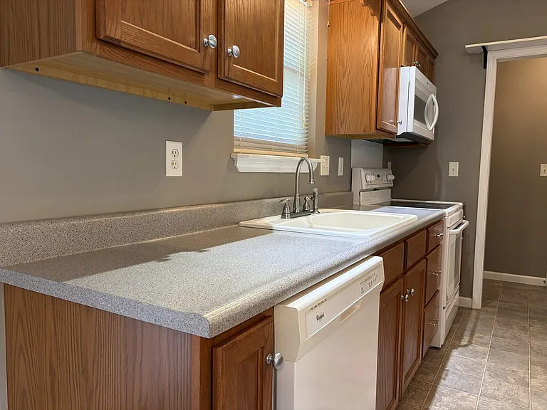 1721 E Telegraph Hill Rd — Photo 11