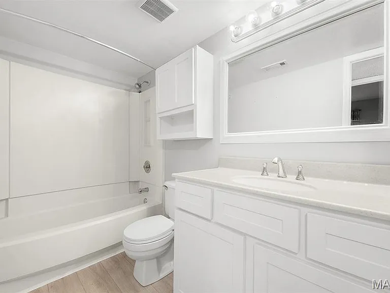 8912 Cardinal Ter — Photo 17
