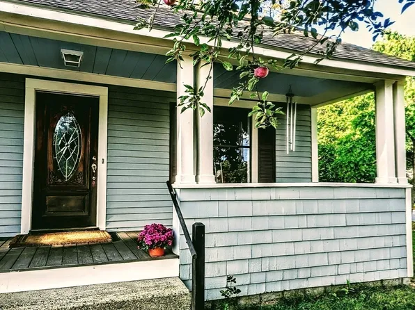 40 Ayer Rd, Shirley, MA 01464