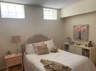 22 Aberdeen St, Boston, MA 02215