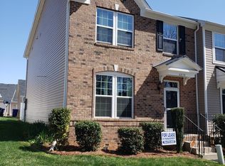 6850 Colonial Garden Dr, Huntersville, NC 28078