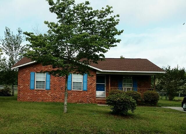 2nd image of 2202 Mendel Rivers Rd