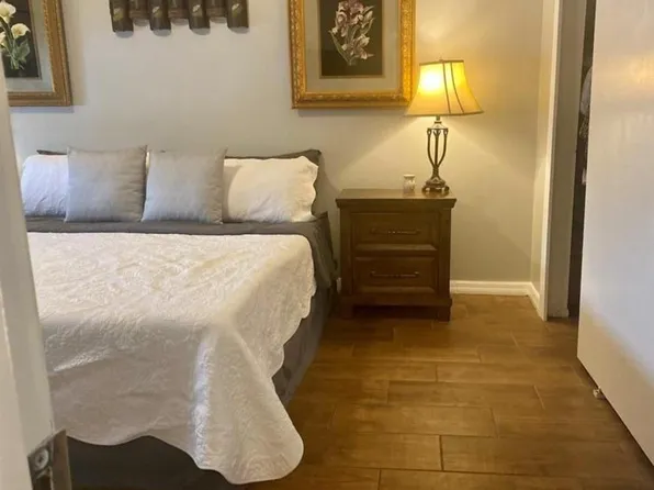 1000 S Semoran Blvd APT 817, Winter Park, FL 32792