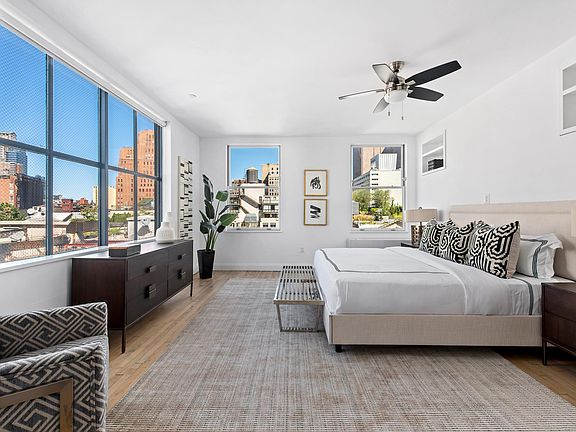 4th image of 38 Warren St APT 7B