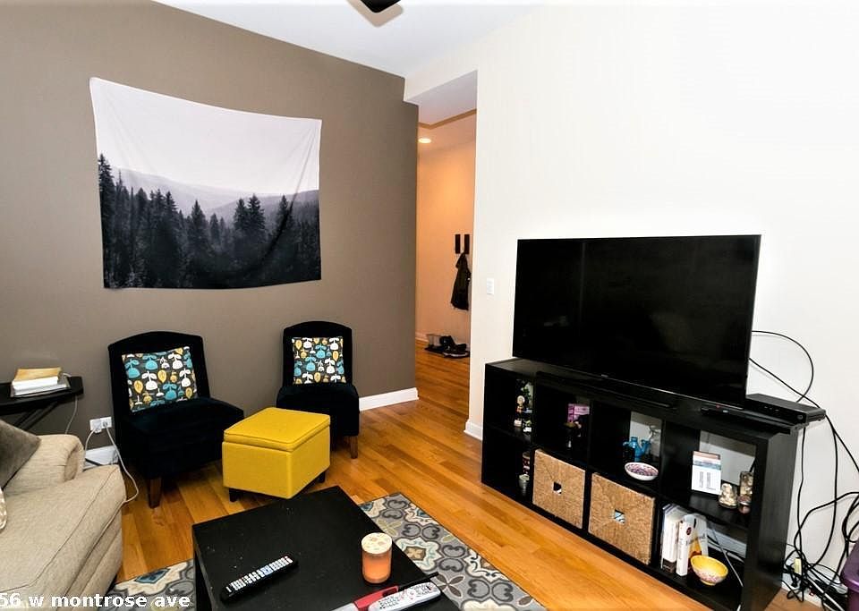 1st image of 1756 W Montrose Ave #213