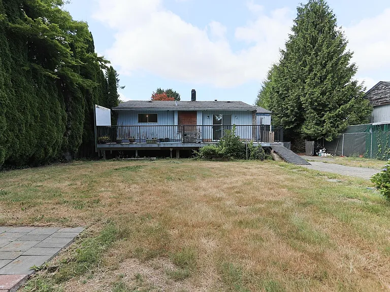 14448 106th Ave — Photo 20