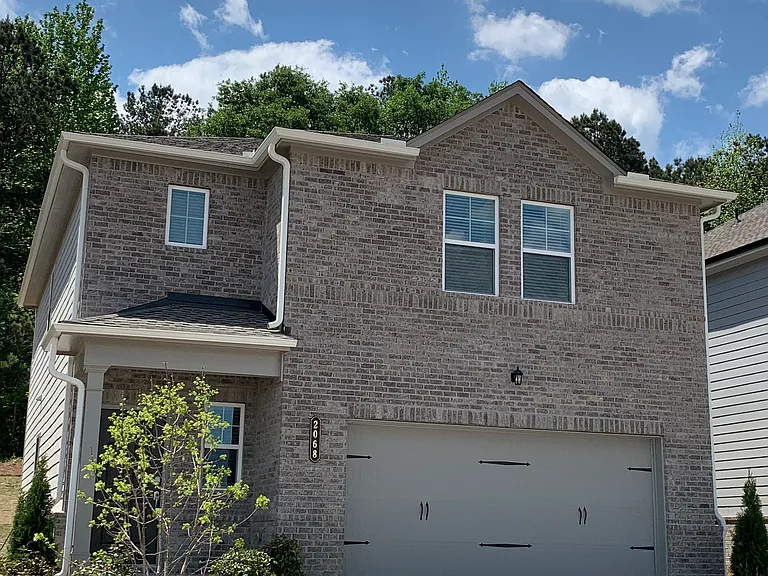 2068 Nuthatch Dr — Photo 1