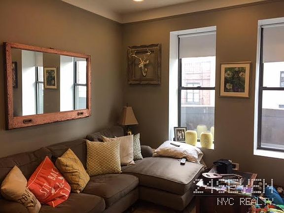 3rd image of 101 W 85th St APT 5-6